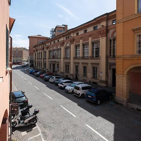 Apartman Uni District - Cafes Bars Culture
